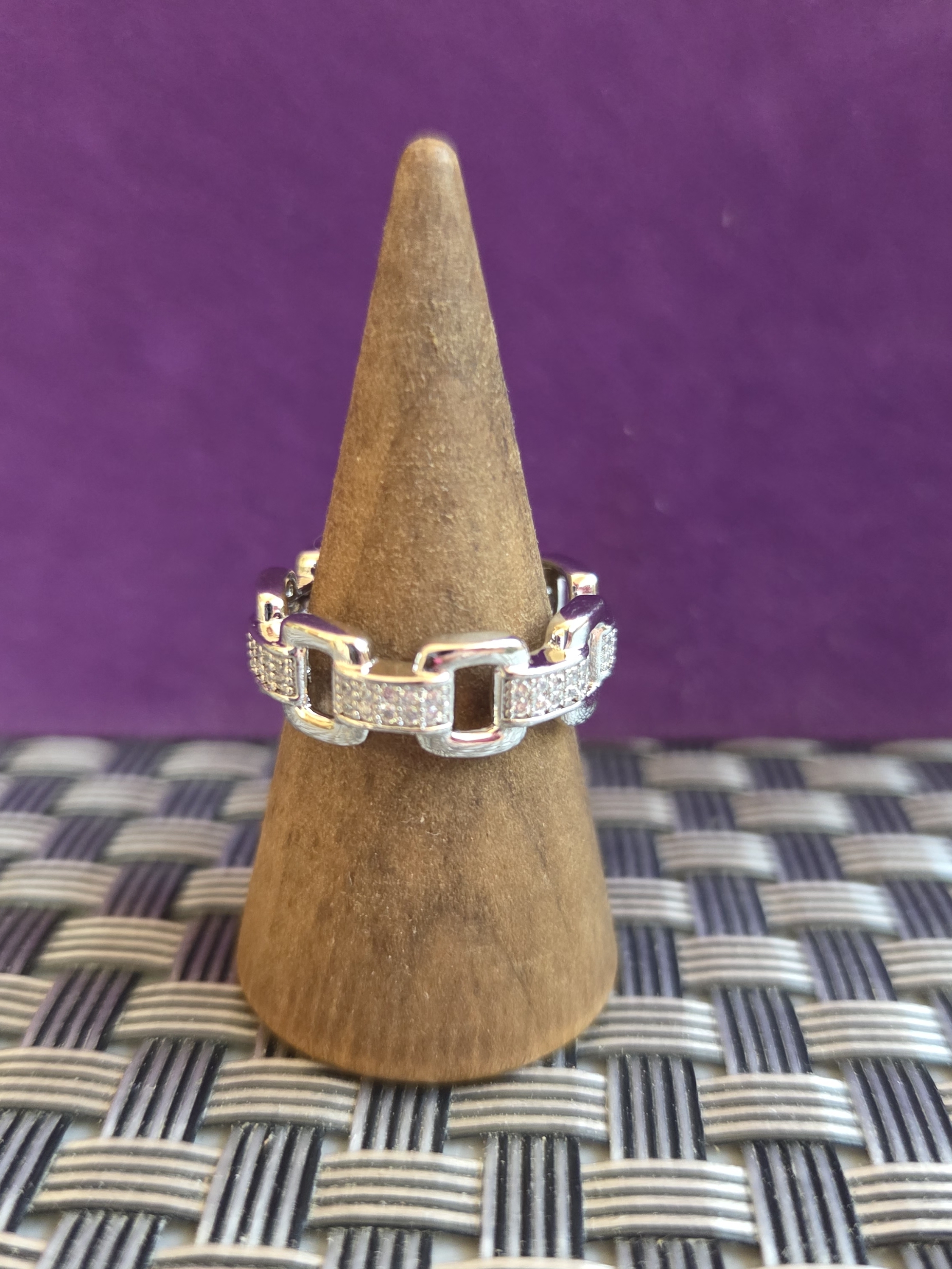 Trendy Boutique Silver Pav Link Chain Ring